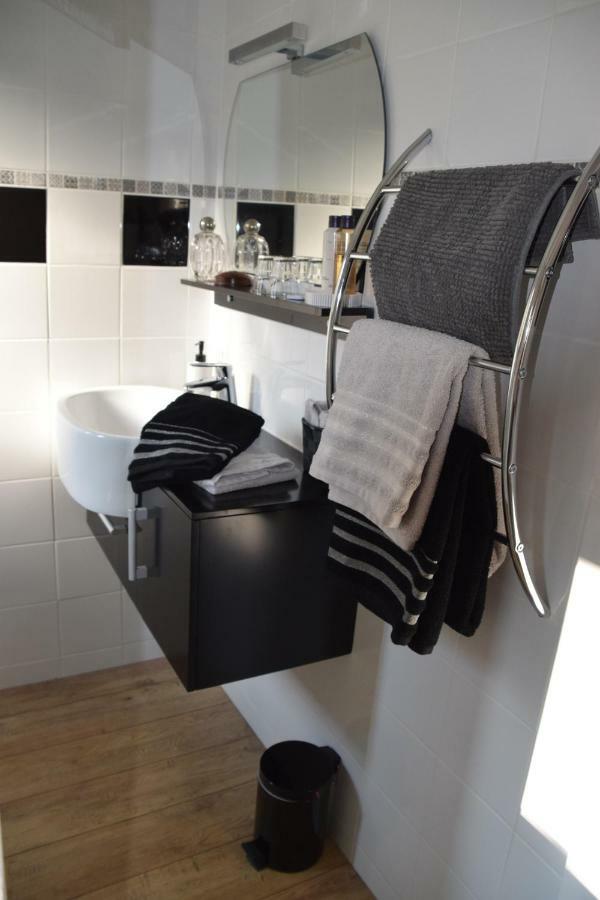 La Chabotine Bed & Breakfast Allas-Les-Mines Luaran gambar