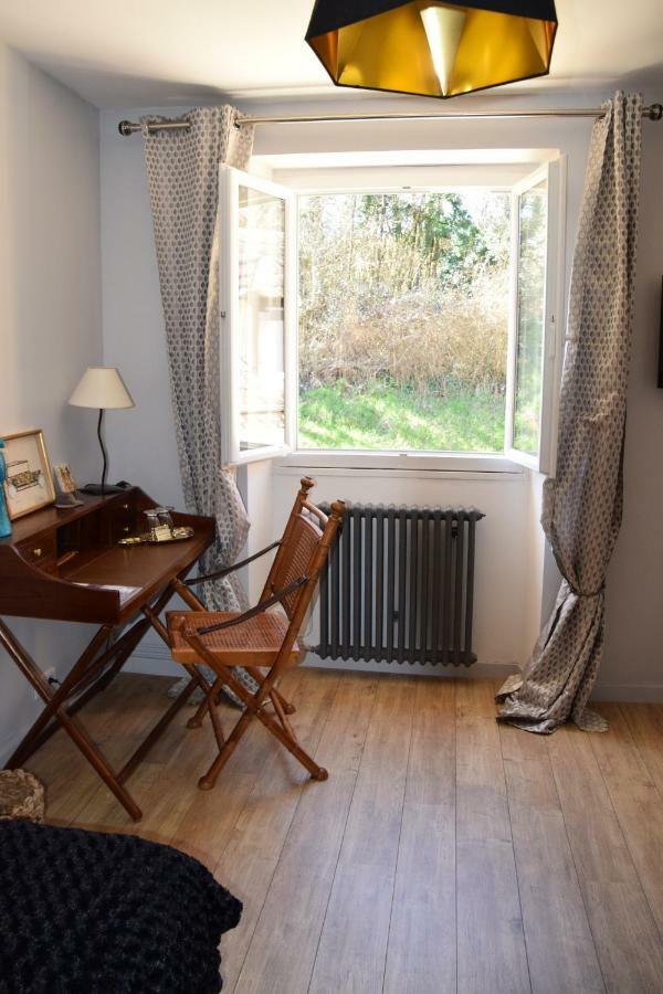 La Chabotine Bed & Breakfast Allas-Les-Mines Luaran gambar