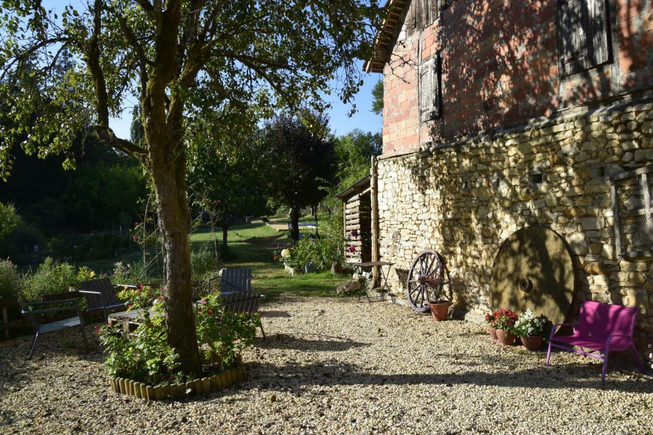 La Chabotine Bed & Breakfast Allas-Les-Mines Luaran gambar
