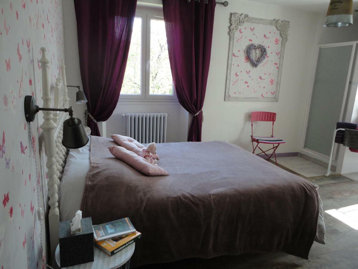 La Chabotine Bed & Breakfast Allas-Les-Mines Luaran gambar