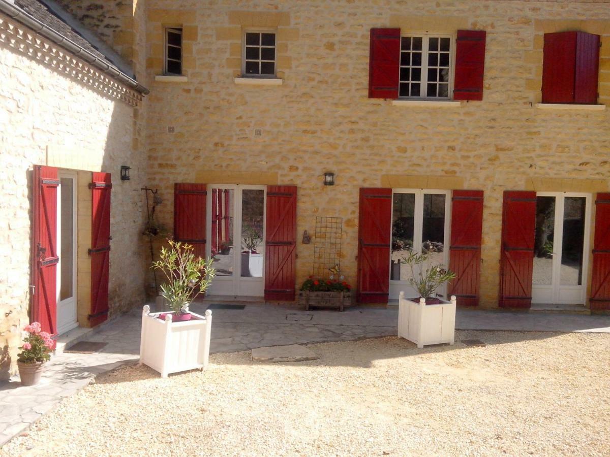 La Chabotine Bed & Breakfast Allas-Les-Mines Luaran gambar
