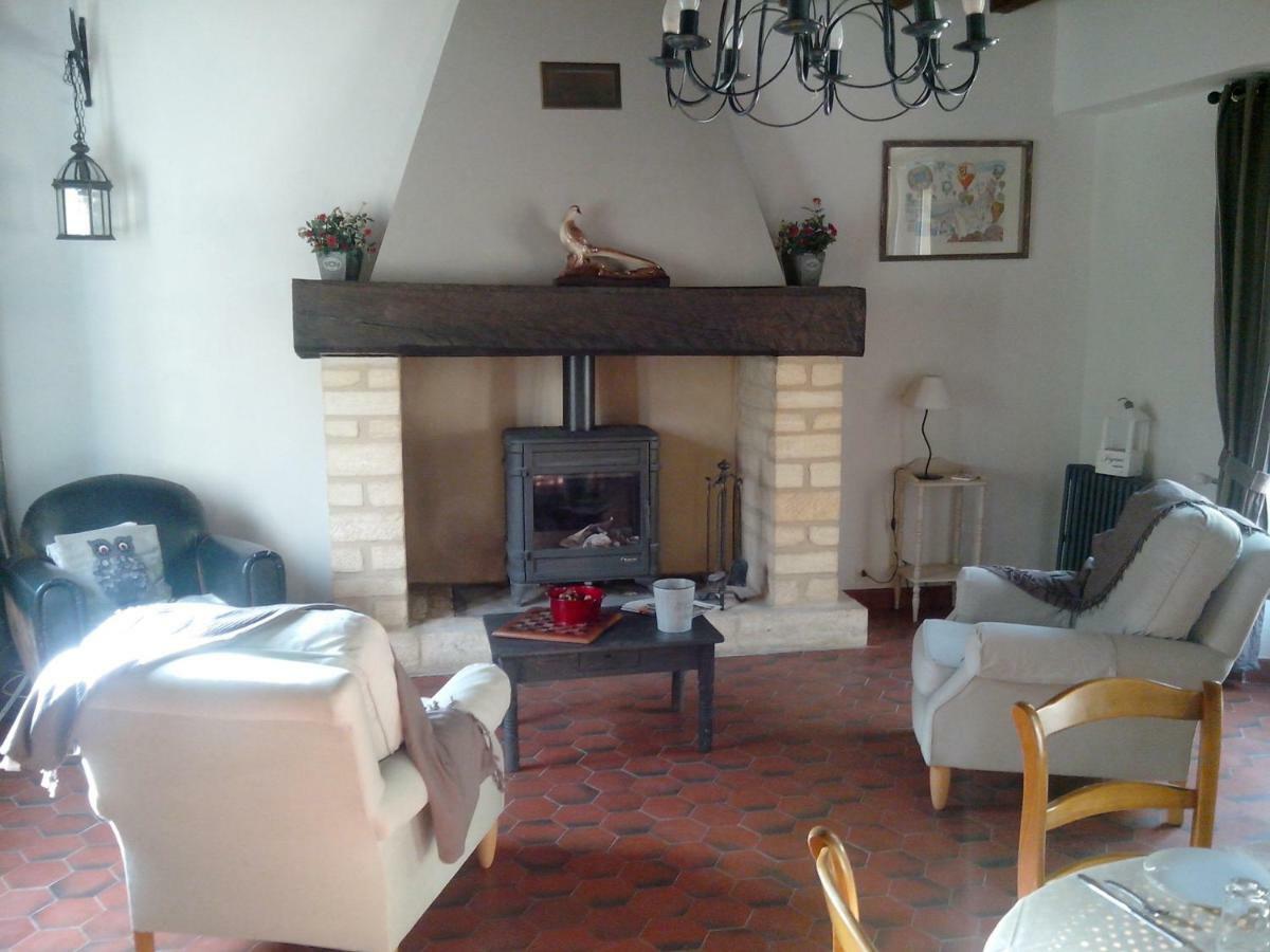 La Chabotine Bed & Breakfast Allas-Les-Mines Luaran gambar