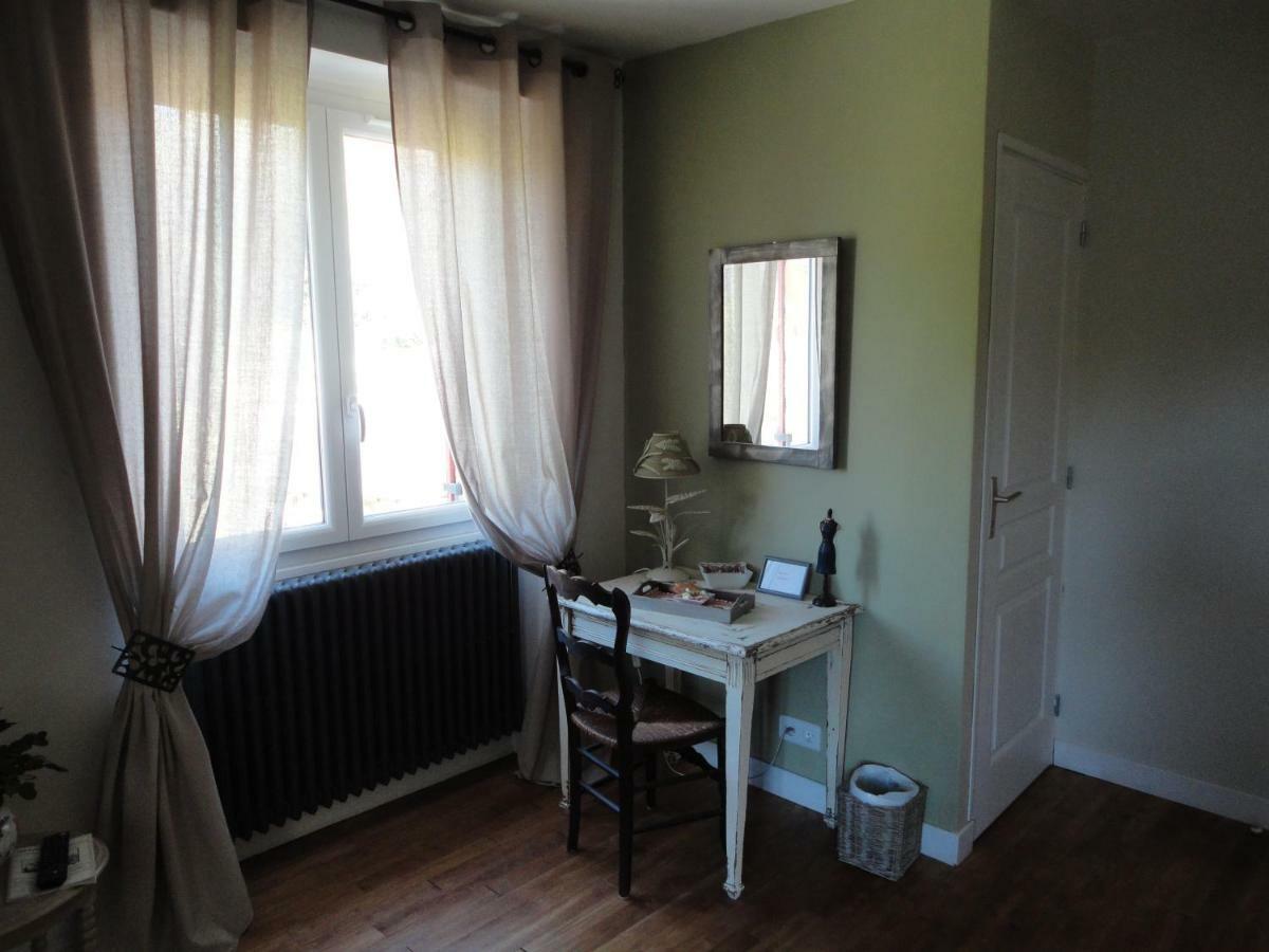 La Chabotine Bed & Breakfast Allas-Les-Mines Luaran gambar